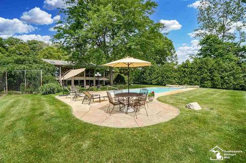 400 E Hurd Rd, Monroe, MI 48162 photo 94