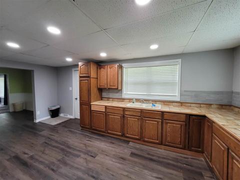 455 Oak St, Mount Morris, MI 48458 photo 5