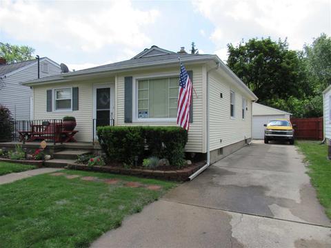 3501 Clairmont St, Flint, MI 48503 photo 2