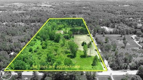 2425 Adams, Oakland Twp, MI 48363
