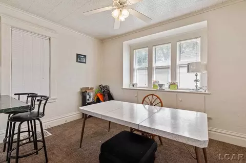 903 E Hunt, Adrian, MI 49221 photo 7