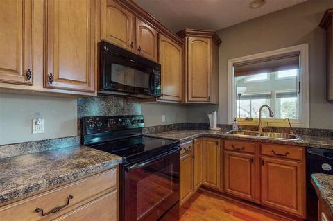 8489 Mapleview Dr, Davison, MI 48423 photo 20