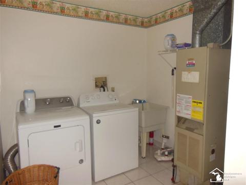 8813 8821 Sams Dr, Maybee, MI 48159 photo 15