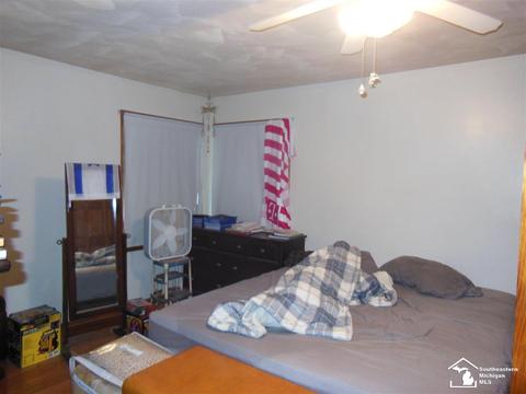8813 8821 Sams Dr, Maybee, MI 48159 photo 13