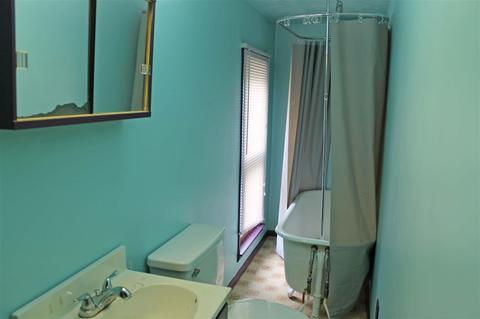 806 Division St, Owosso, MI 48867 photo 12