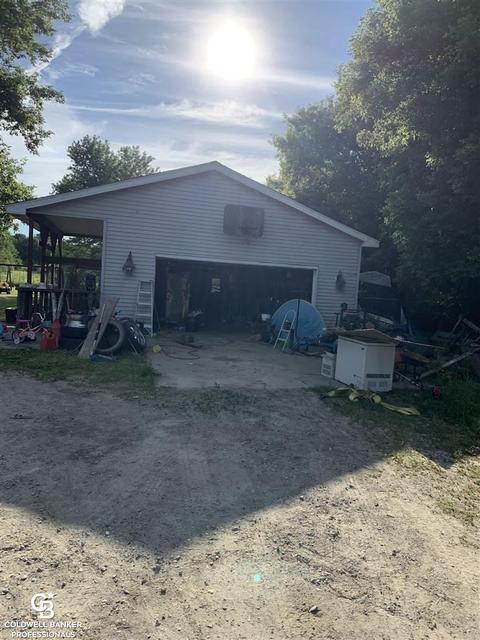 8903 Bricker, Avoca, MI 48006 photo 32
