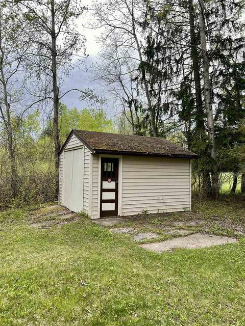 4224 E Beaverton, Clare, MI 48617 photo 21