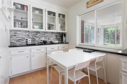 425 Chalfonte Ave, Grosse Pointe Farms, MI 48236 photo 12