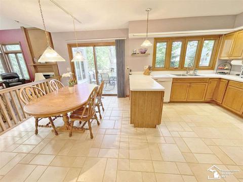 1349 Borg, Temperance, MI 48182 photo 18