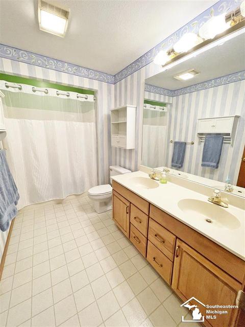 1349 Borg, Temperance, MI 48182 photo 36