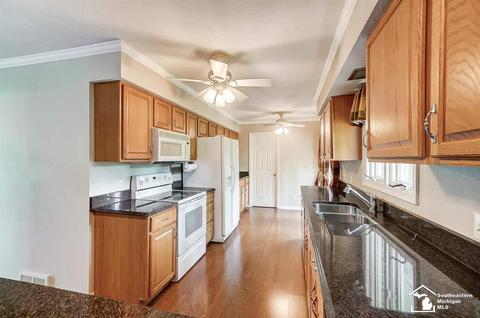 3325 School, Temperance, MI 48182 photo 24