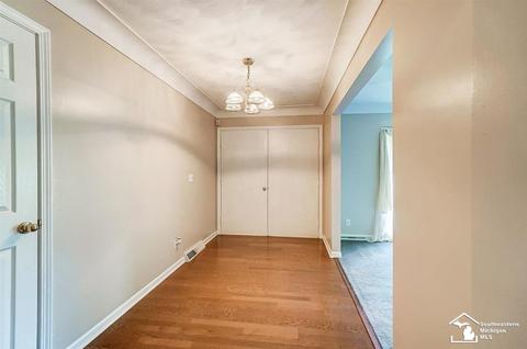 3325 School, Temperance, MI 48182 photo 14