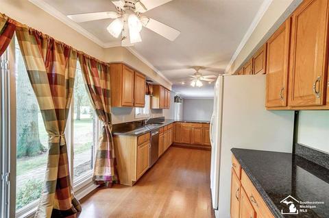 3325 School, Temperance, MI 48182 photo 29