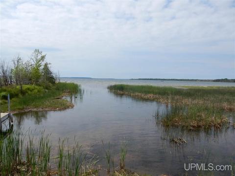 9034 Ll, Rapid River, MI 49878 photo 13