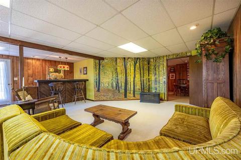 1300 Anthony, Hancock, MI 49930 photo 32