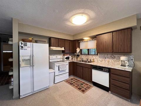 711 E Long Lk, Harrison, MI 48625 photo 12
