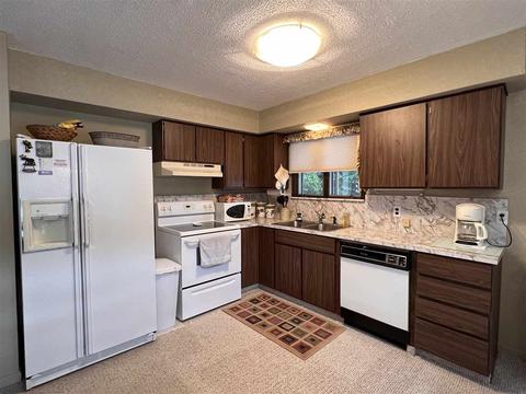 711 E Long Lk, Harrison, MI 48625 photo 13