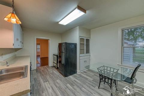 5260 N Custer Rd, Monroe, MI 48162 photo 4