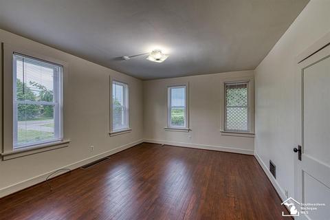 5260 N Custer Rd, Monroe, MI 48162 photo 8