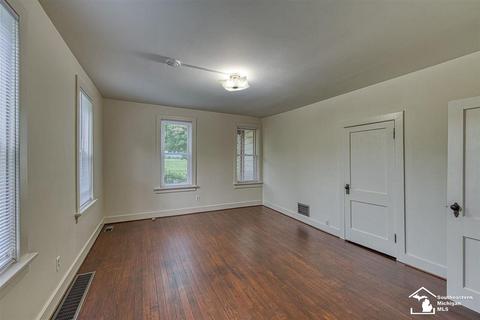 5260 N Custer Rd, Monroe, MI 48162 photo 7