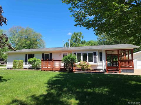 4776 17th Rd, Escanaba, MI 49829 photo 1