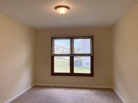 28211 Ruby Ct, New Baltimore, MI 48047 photo 26