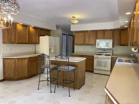 28211 Ruby Ct, New Baltimore, MI 48047 photo 13