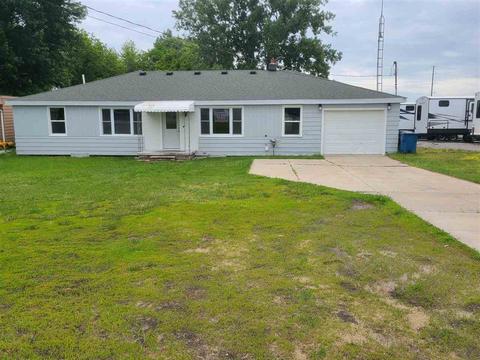 1147 S Huron, Kawkawlin, MI 48631 photo 1