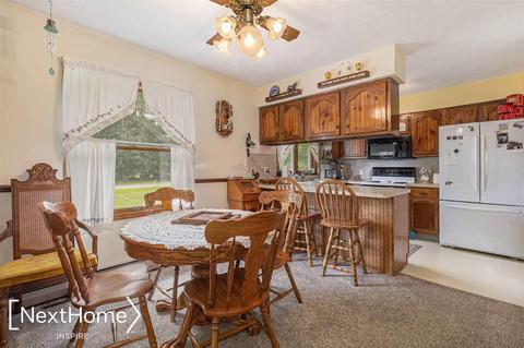 5617 Beard Rd, Byron, MI 48418 photo 11