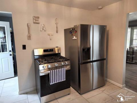 38929 Wabash St, Romulus, MI 48174 photo 5