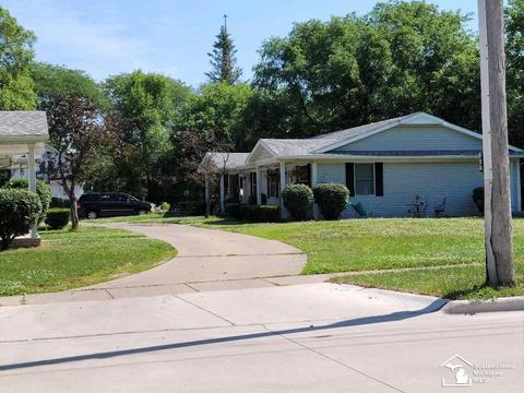 524 W Fourth St, Monroe, MI 48161 photo 2