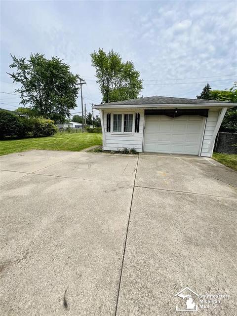 430 Theodore Dr, Monroe, MI 48162 photo 11