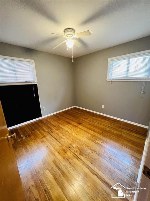 430 Theodore Dr, Monroe, MI 48162 photo 5