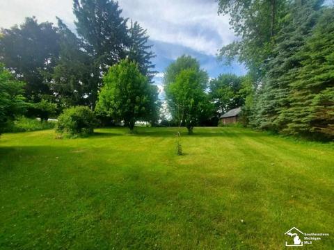 1261 E Temperance Rd, Temperance, MI 48182 photo 6