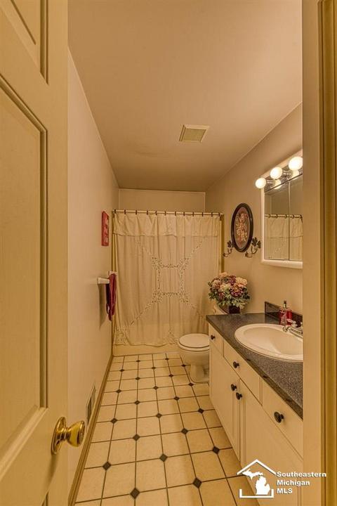 2390 Scofield Carleton Rd, Carleton, MI 48117 photo 24