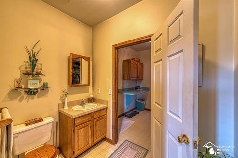 2390 Scofield Carleton Rd, Carleton, MI 48117 photo 16