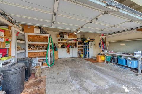 2390 Scofield Carleton Rd, Carleton, MI 48117 photo 34