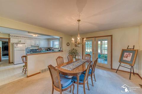 2390 Scofield Carleton Rd, Carleton, MI 48117 photo 7