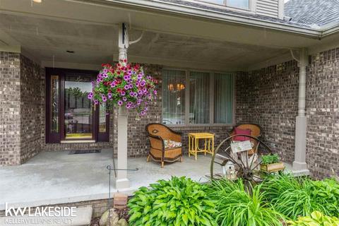 50786 N Hampton, Macomb, MI 48044 photo 4