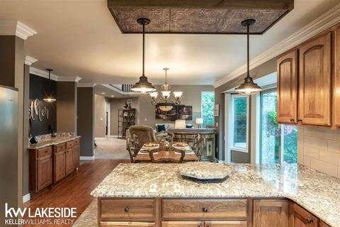 50786 N Hampton, Macomb, MI 48044 photo 15