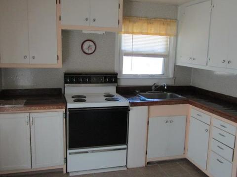 508 Hampton, Owosso, MI 48867 photo 3