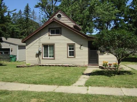 508 Hampton, Owosso, MI 48867 photo 1