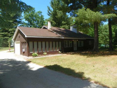 3345 Ash Rd, Harrison, MI 48625 photo 2