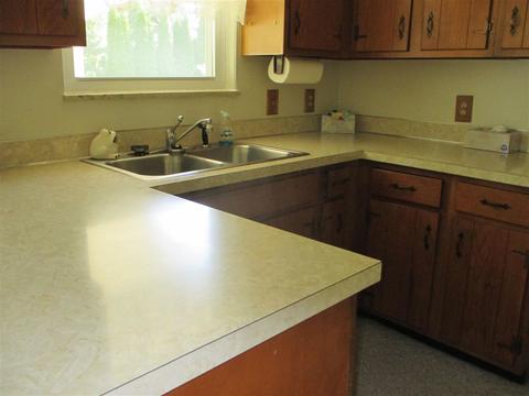 617 Winters Eave Dr, Flushing, MI 48433 photo 8