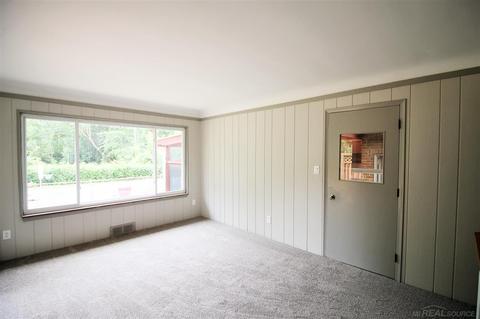 16100 Admiral, Fraser, MI 48026 photo 16