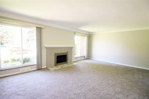 16100 Admiral, Fraser, MI 48026 photo 5
