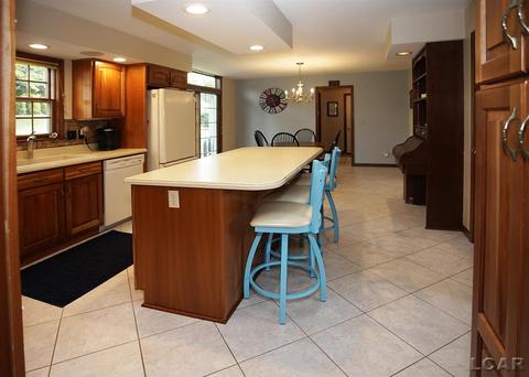 690 Stoneridge, Adrian, MI 49221 photo 13