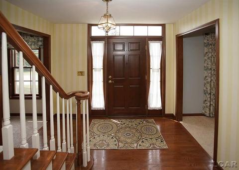 690 Stoneridge, Adrian, MI 49221 photo 5