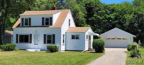 828 S Union St, Tecumseh, MI 49286 photo 1
