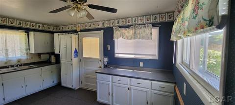 828 S Union St, Tecumseh, MI 49286 photo 6